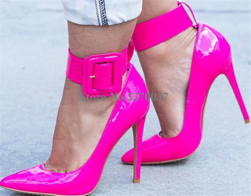 Bayanlar Büyüleyici Pembe Ruga - Leather Classic Strap incelemesi ve fiyatı