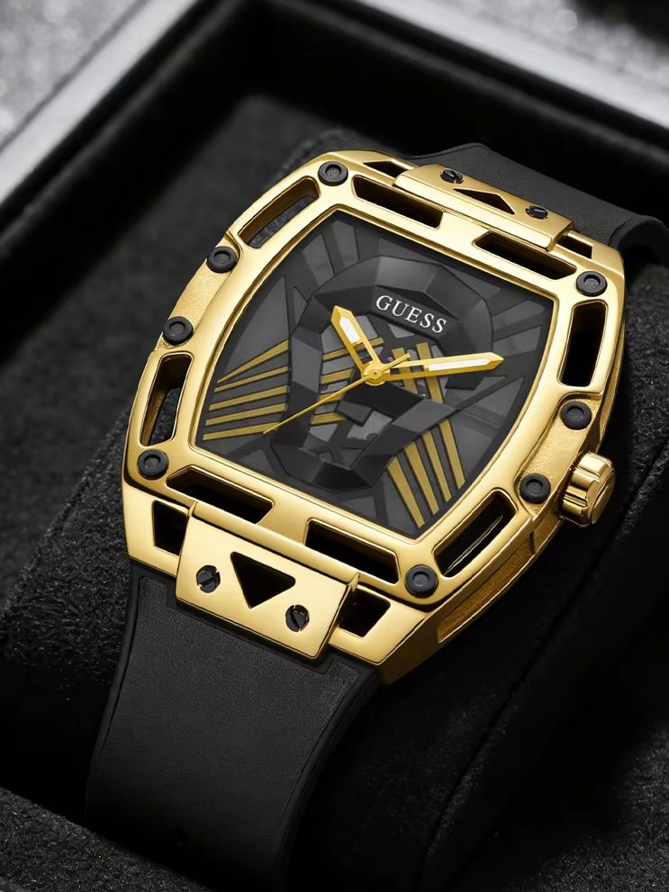 GUESS Erkekler Kuvars İzle GW0 - Smartwatch Guess incelemesi ve fiyatı